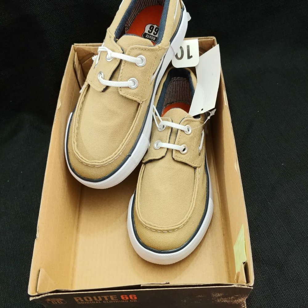 Shoes - Picture 3 of 3